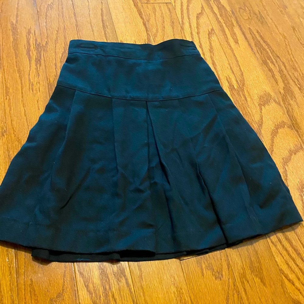 MW BLACK SKIRT WITH PLEATS
